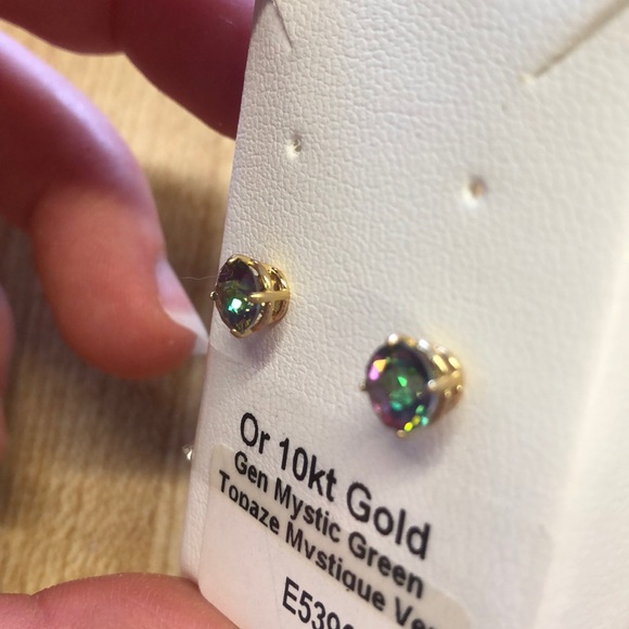 10kt Gold & Mystic Green Topaz Stud Earrings - Picture 4 of 7